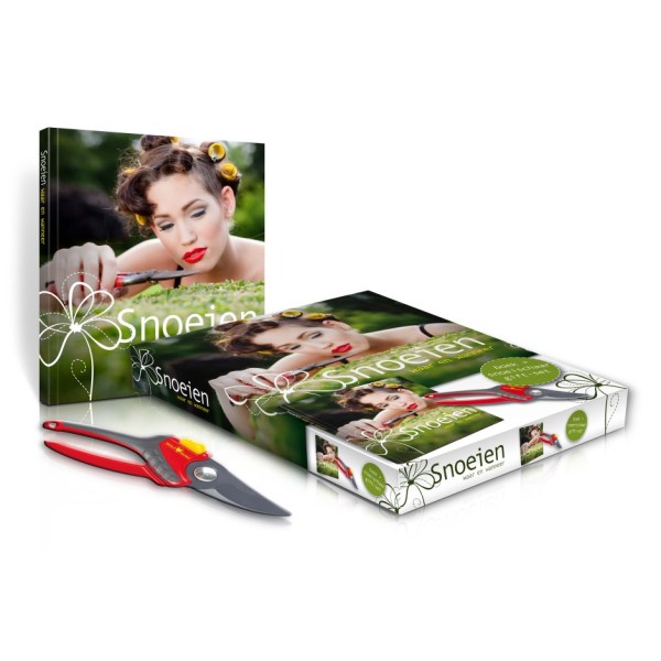 Snoeien waar en wanneer Boek met praktische snoeischaar